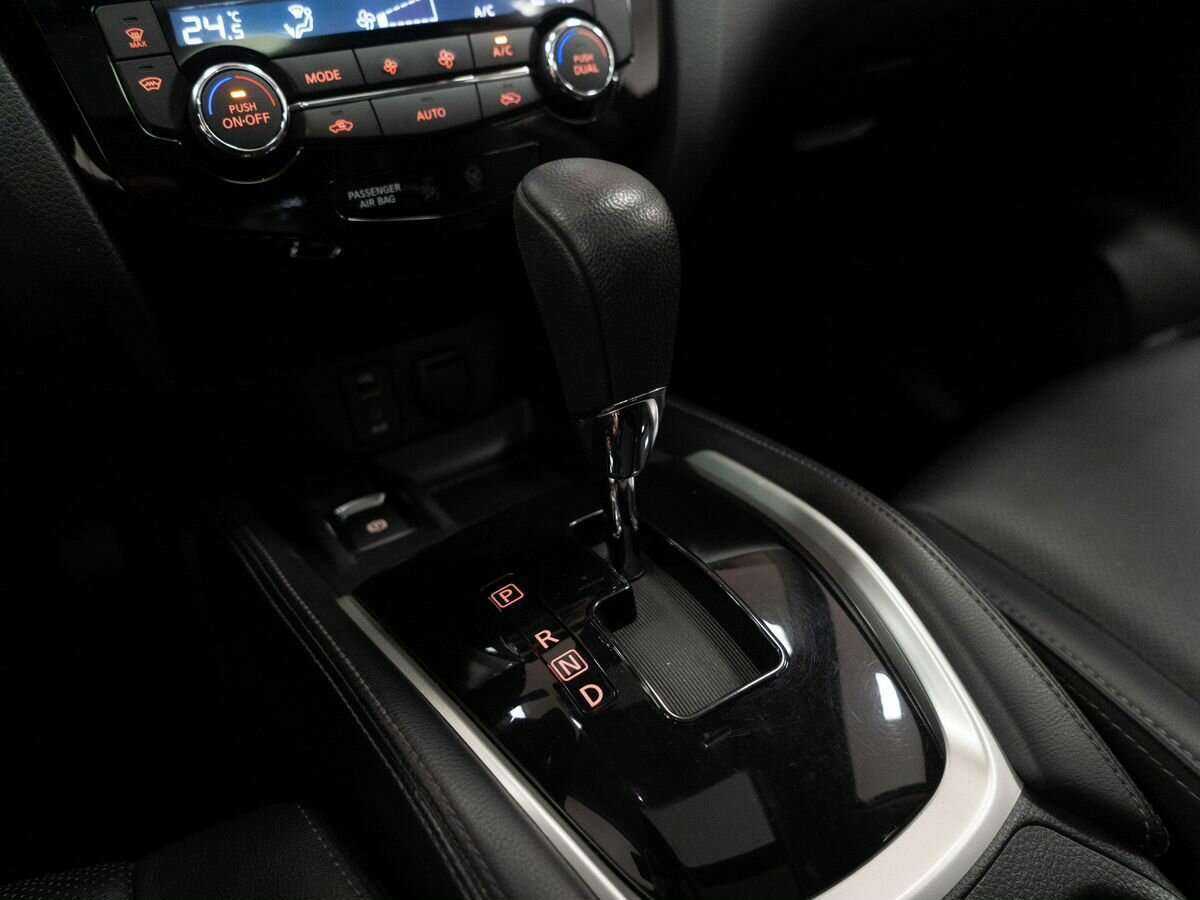 Nissan X-Trail с пробегом — 2016 год. Фото: #12