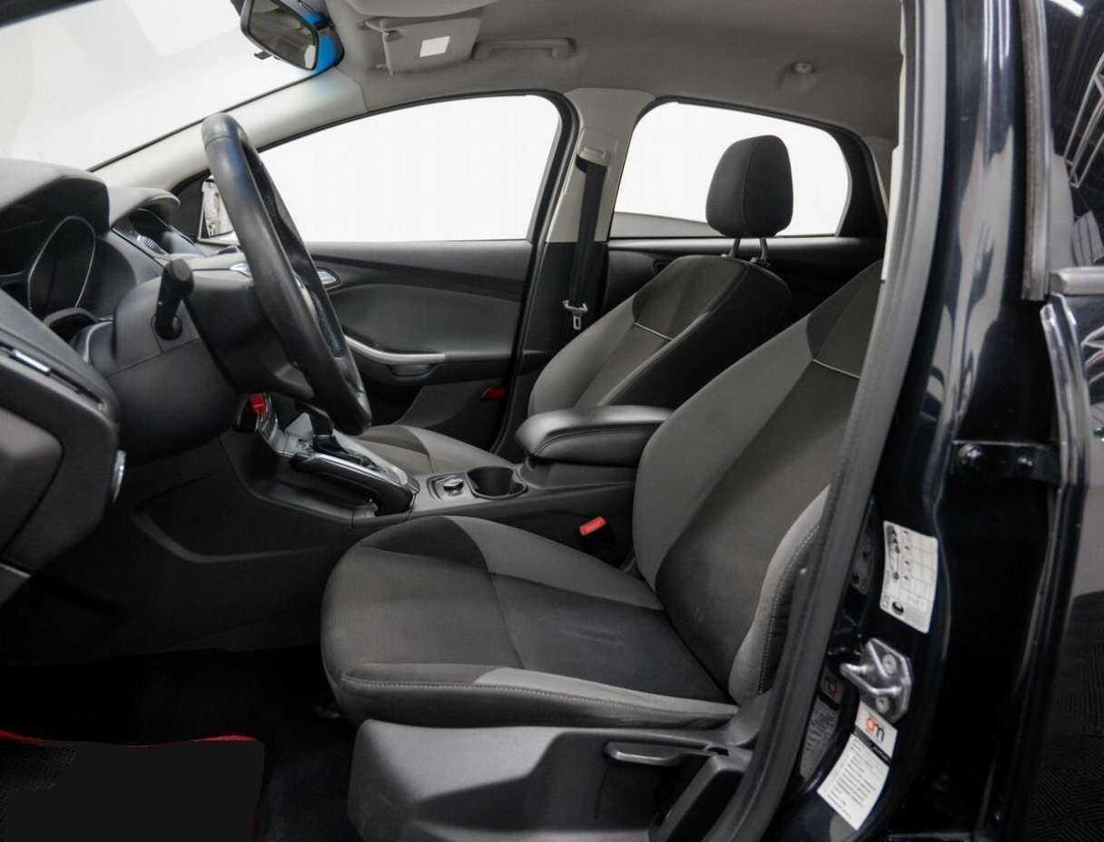 Ford Focus с пробегом — 2013 год. Фото: #17