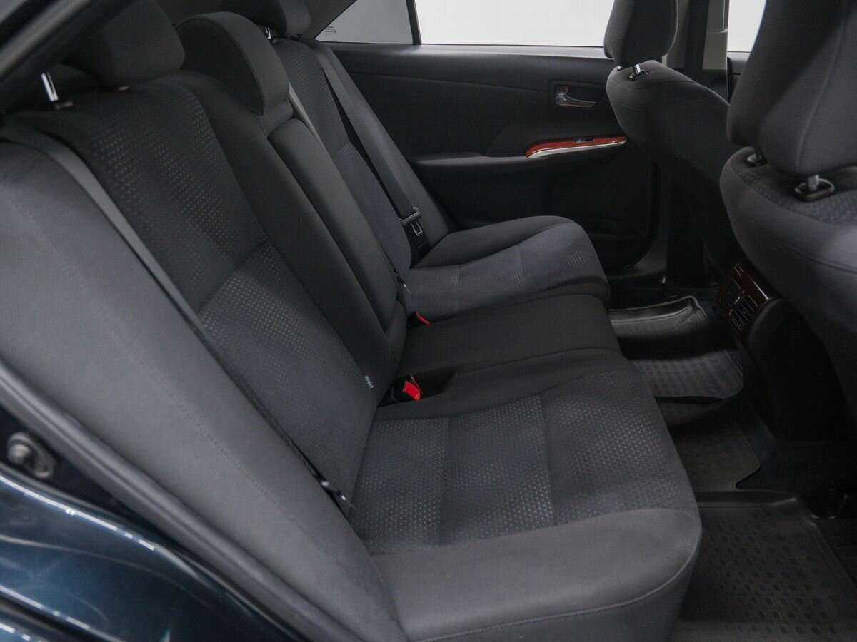 Toyota Camry с пробегом — 2014 год. Фото: #12