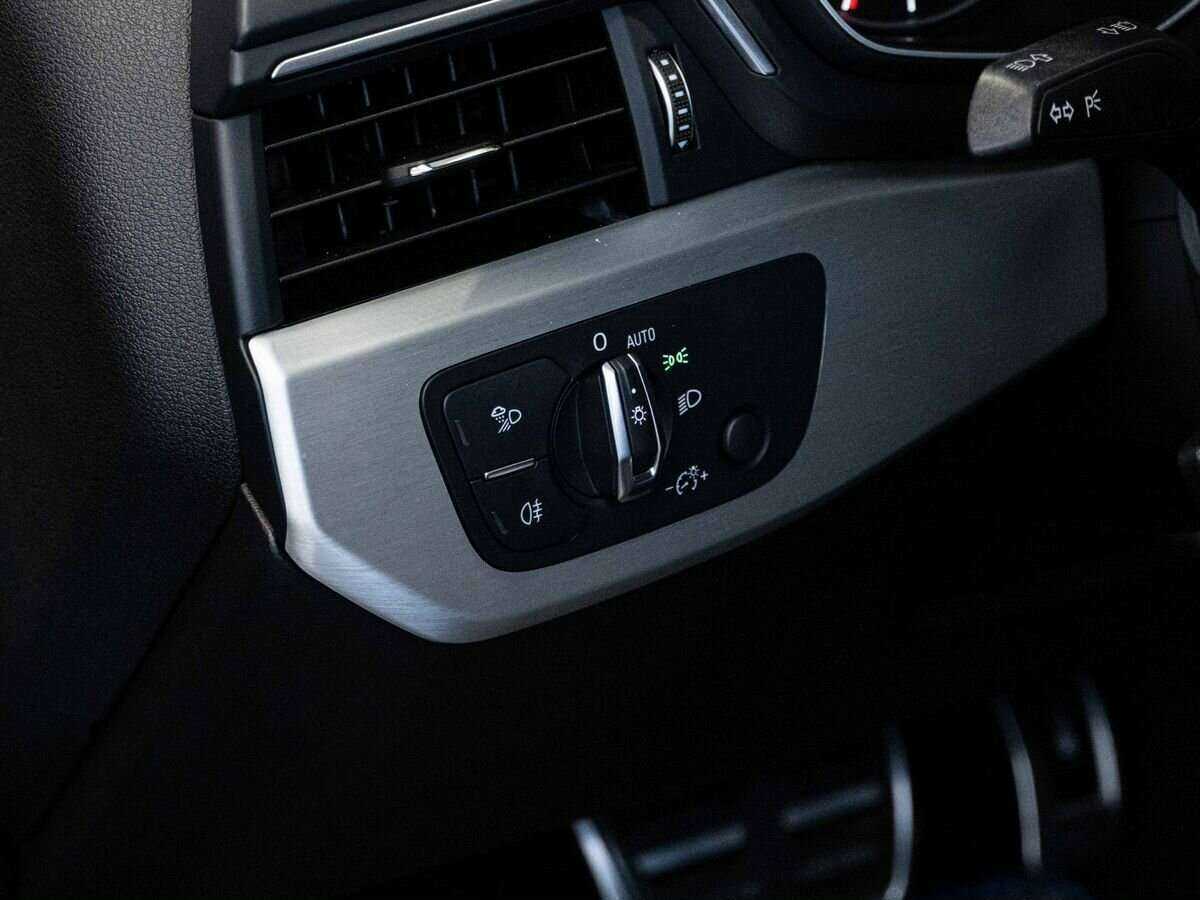 Audi A4 с пробегом — 2018 год. Фото: #20
