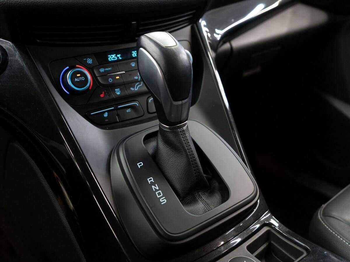 Ford Kuga с пробегом — 2017 год. Фото: #13