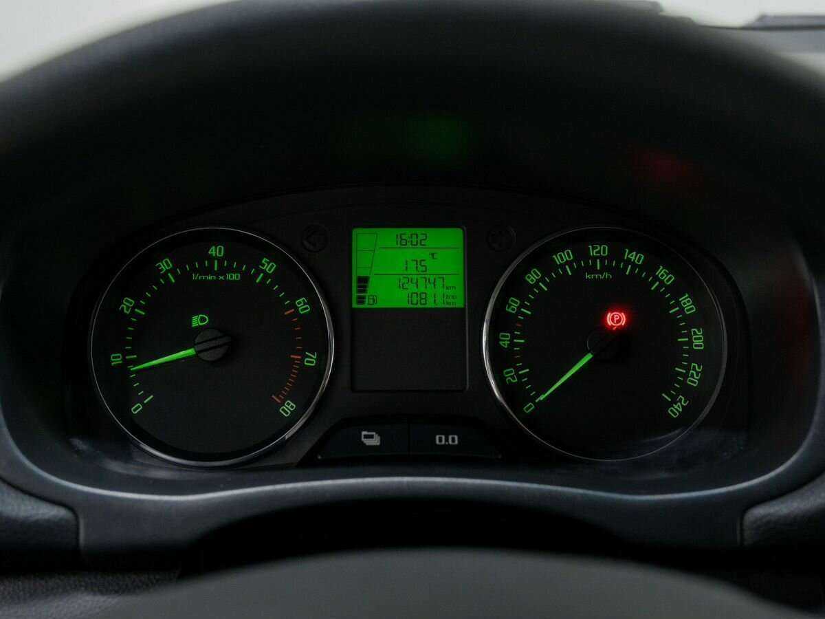 Skoda Fabia с пробегом — 2012 год. Фото: #21