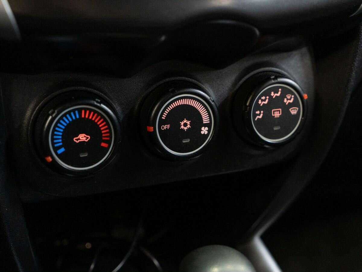 Mitsubishi ASX с пробегом — 2013 год. Фото: #12