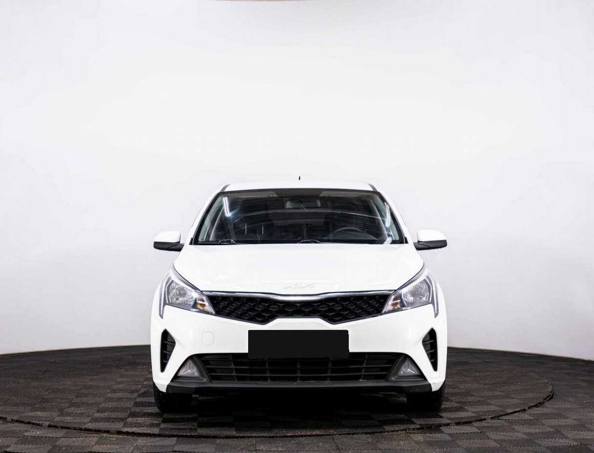 Kia Rio с пробегом — 2022 год. Фото: #1