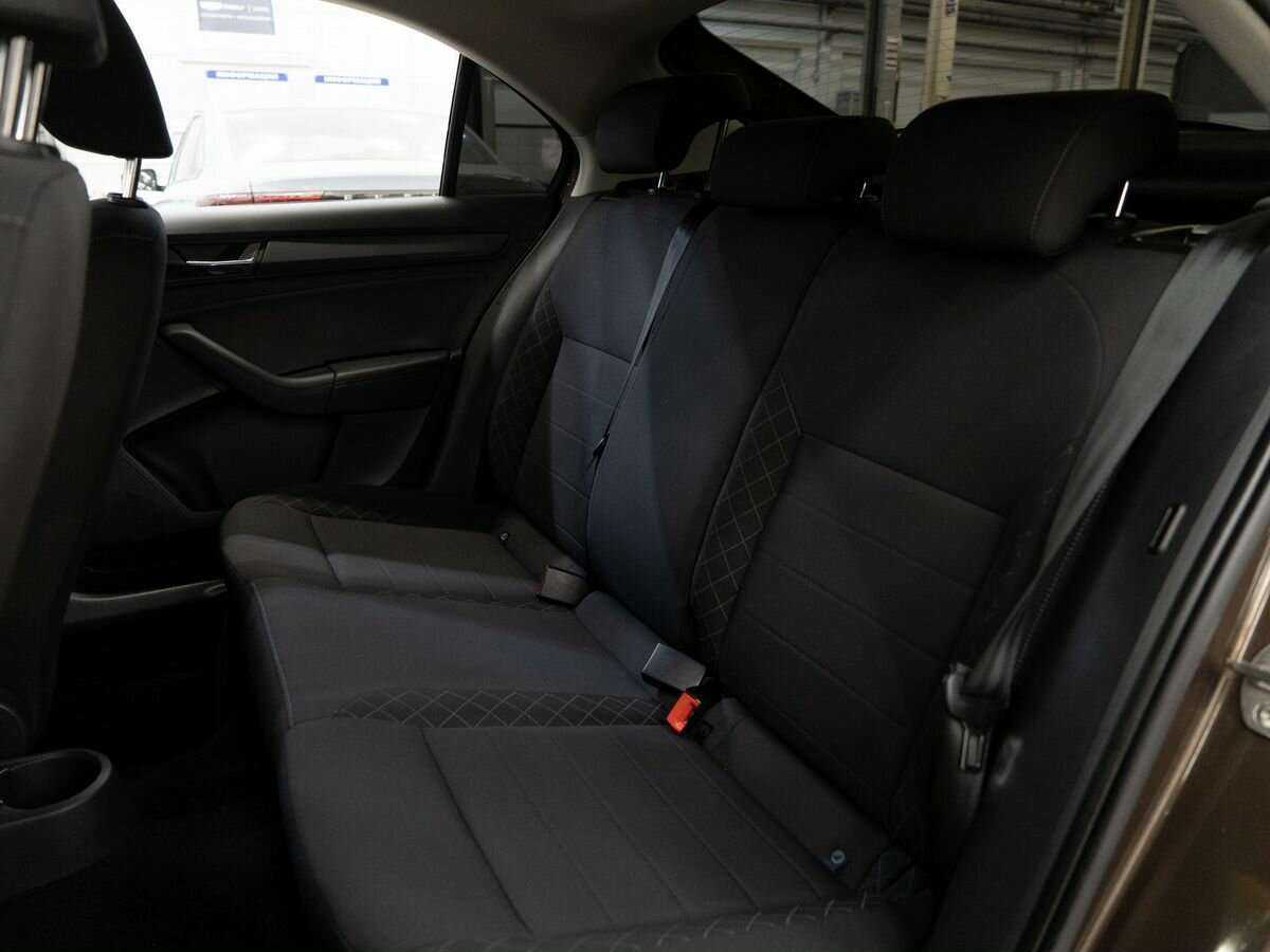 Skoda Rapid с пробегом — 2021 год. Фото: #6