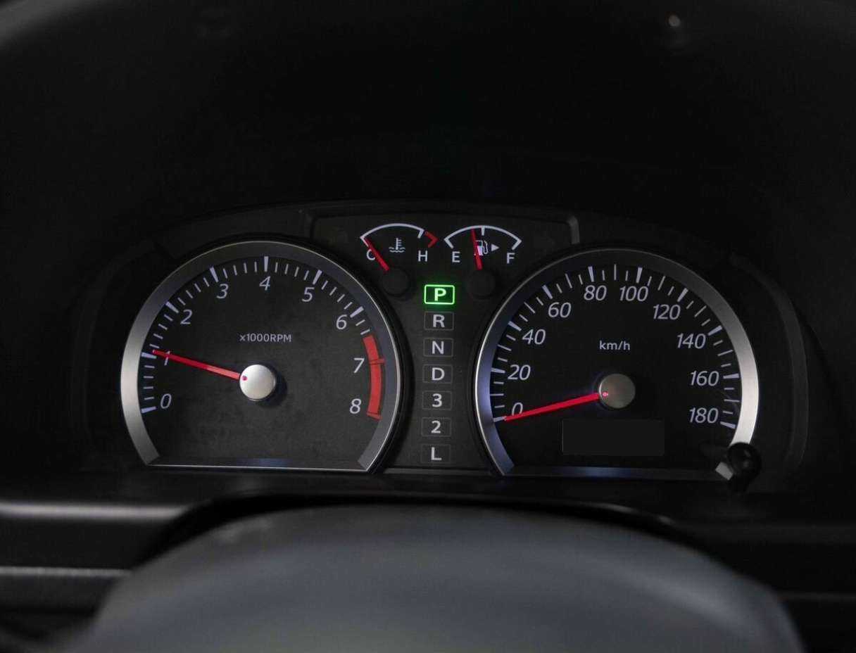 Suzuki Jimny с пробегом — 2012 год. Фото: #14