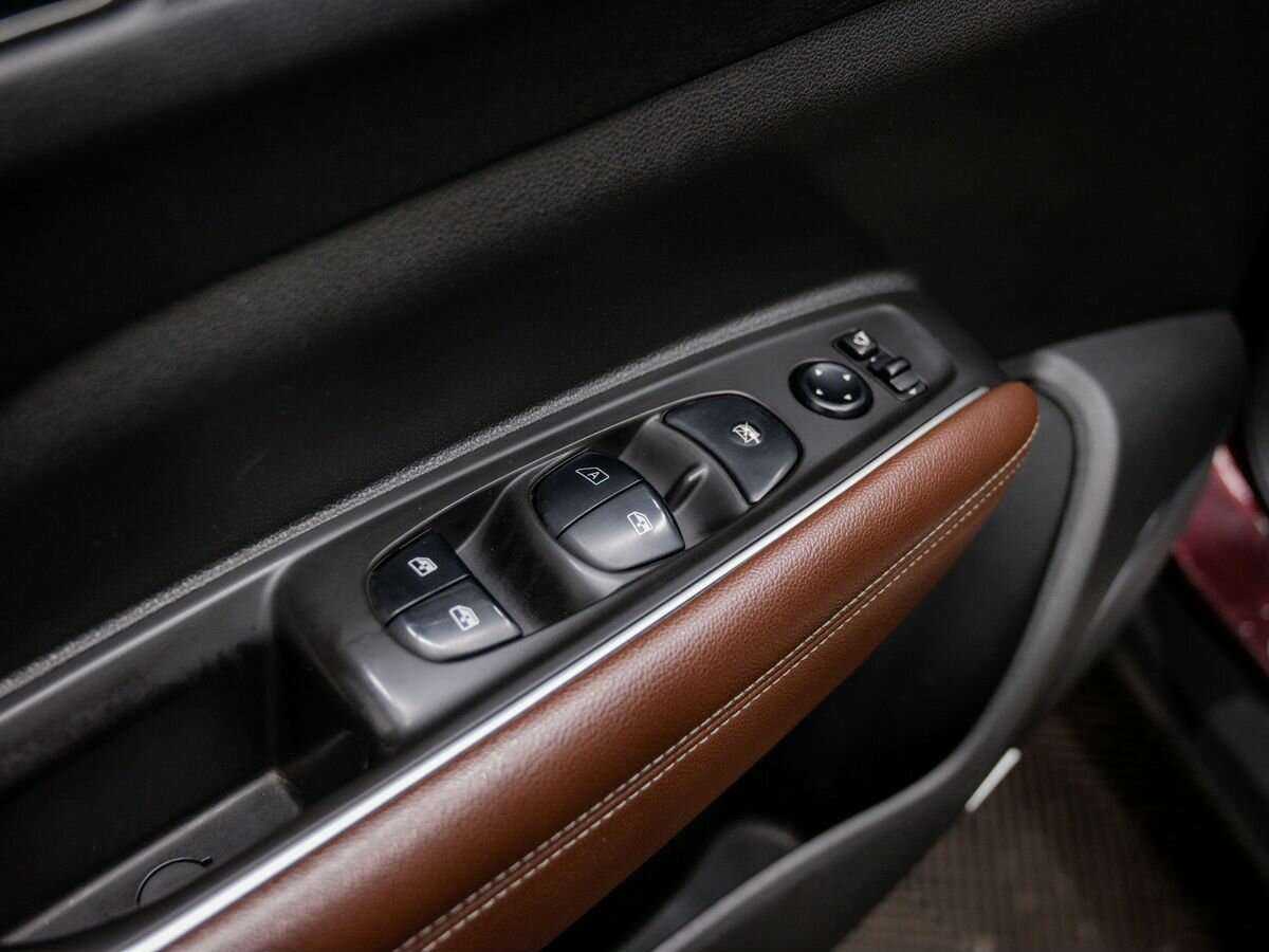 Renault Koleos с пробегом — 2017 год. Фото: #14