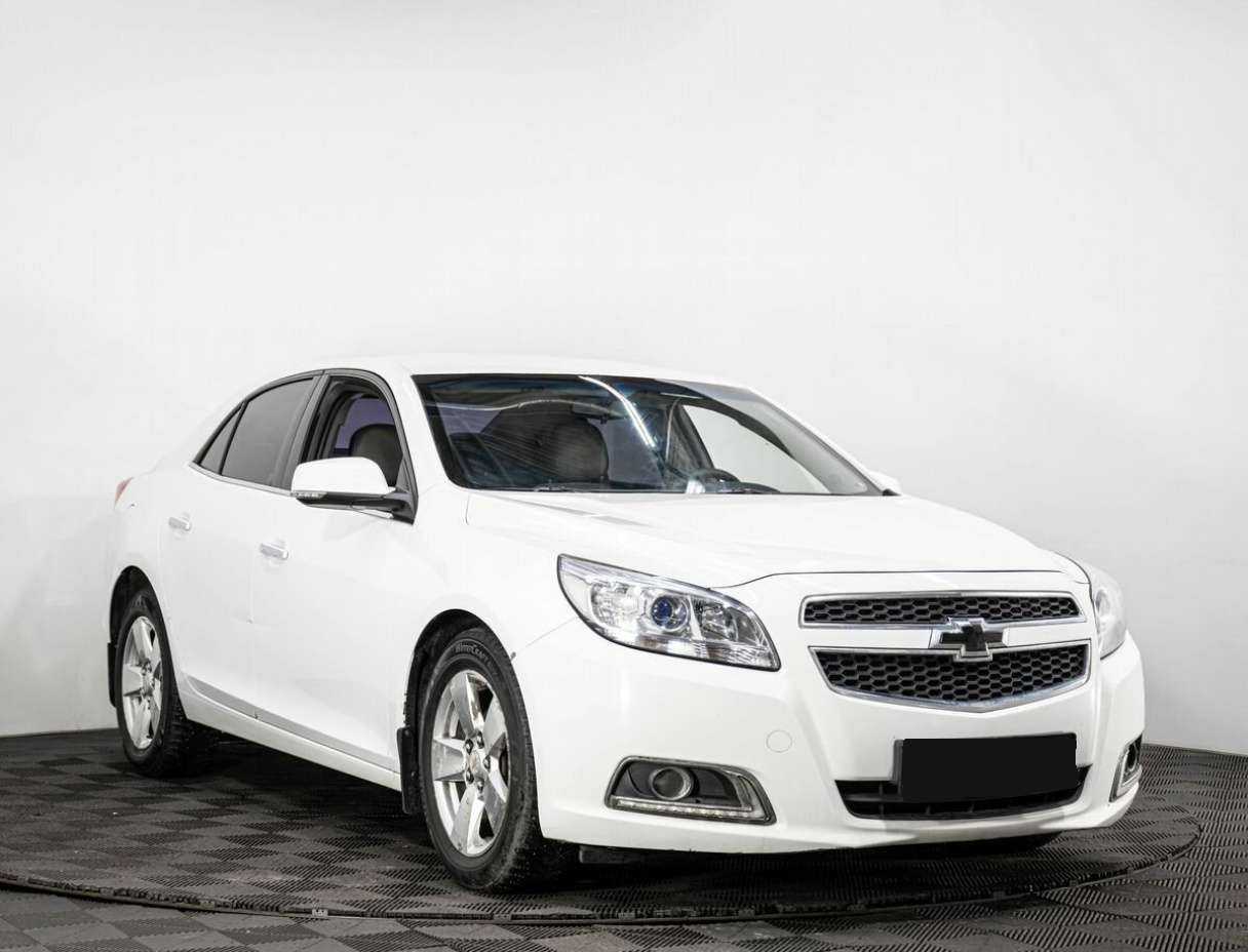 Chevrolet Malibu с пробегом — 2012 год. Фото: #2