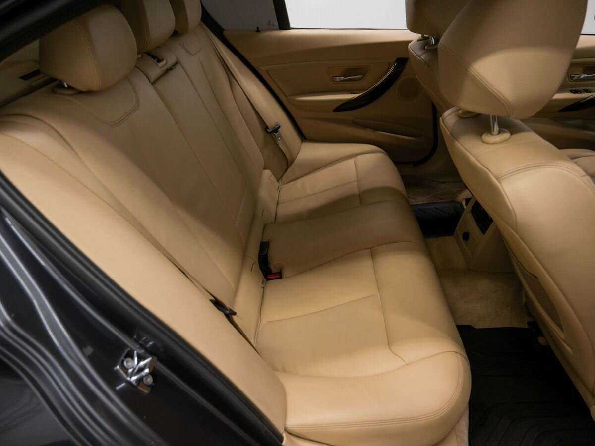 BMW 3 серии с пробегом — 2012 год. Фото: #5