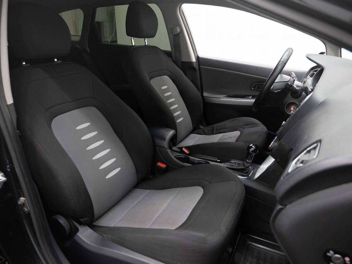 Kia Ceed с пробегом — 2012 год. Фото: #8