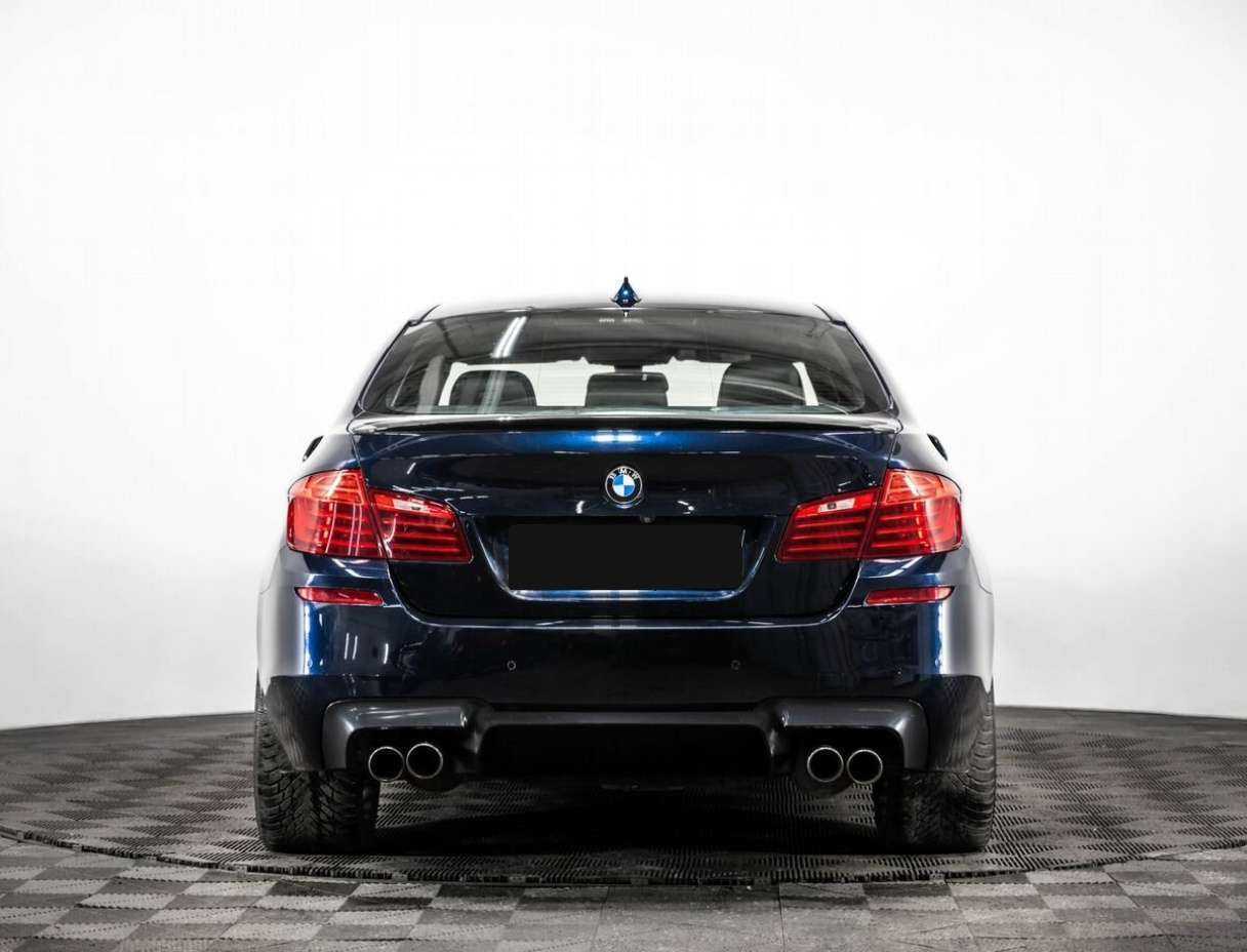 BMW 5 серии с пробегом — 2014 год. Фото: #1