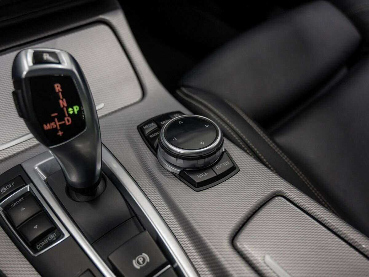 BMW 5 серии с пробегом — 2014 год. Фото: #19