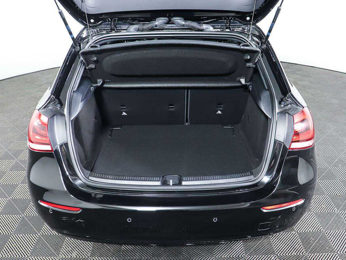 Mercedes-Benz A-Класс с пробегом — 2019 год. Фото: #8