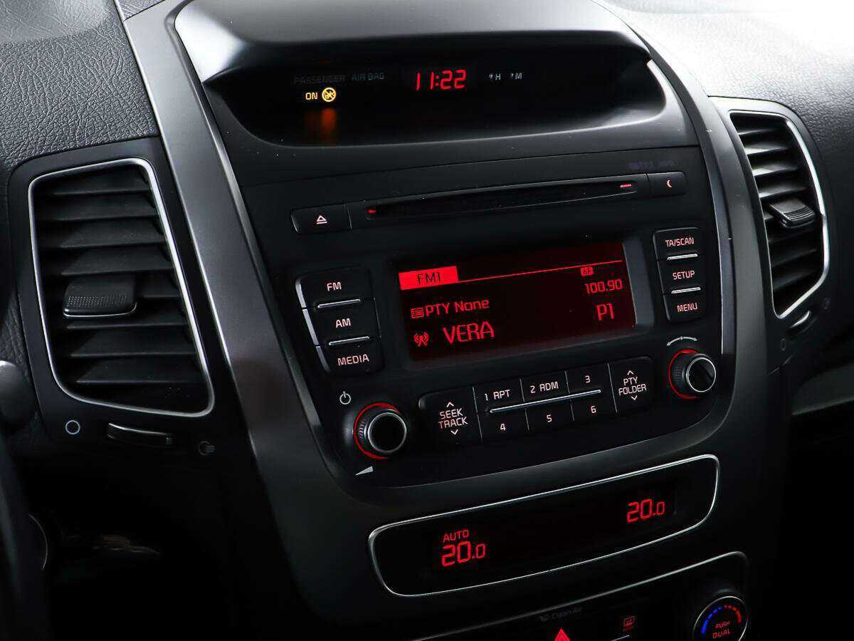 Kia Sorento с пробегом — 2016 год. Фото: #16