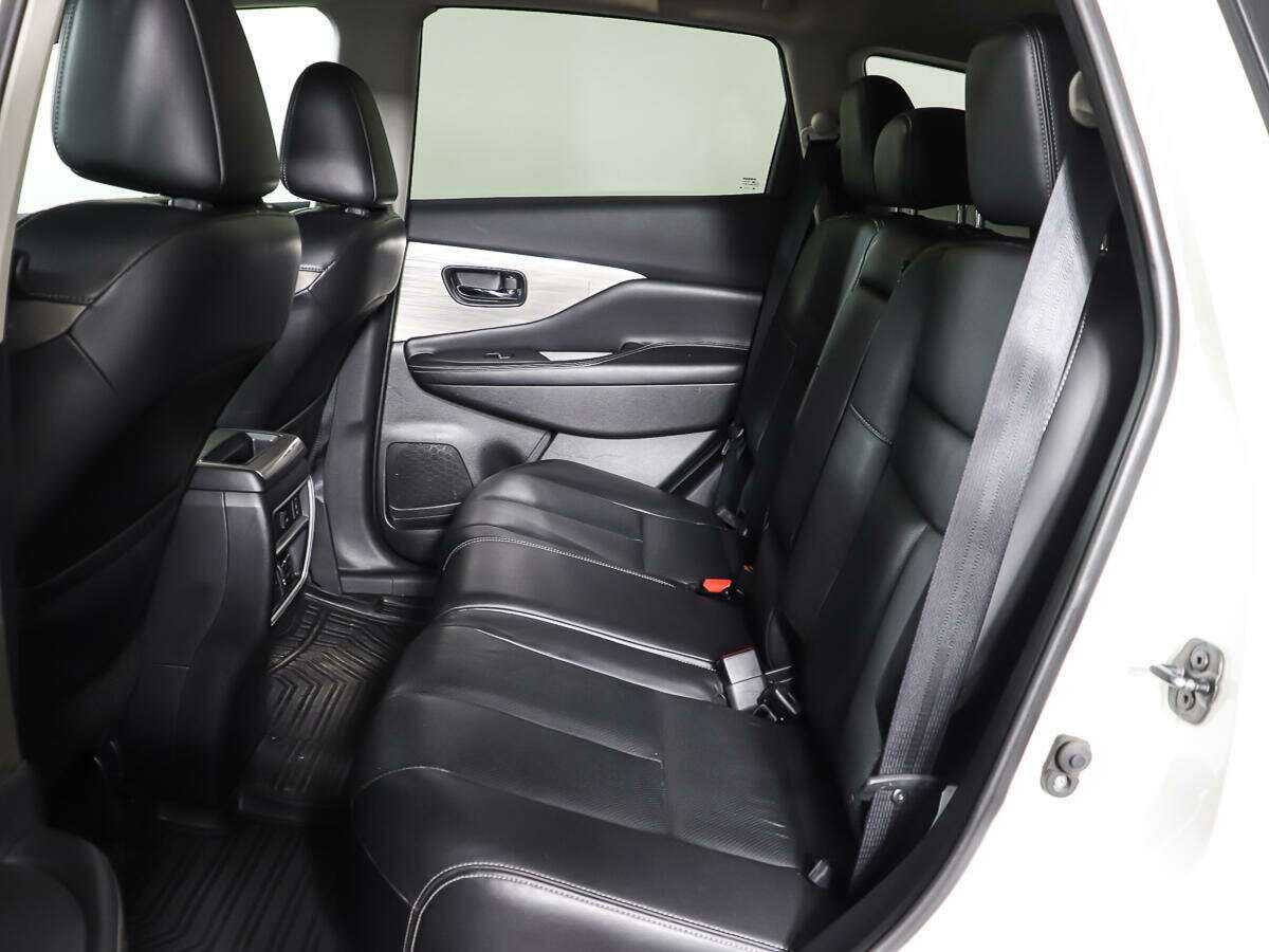 Nissan Murano с пробегом — 2017 год. Фото: #9