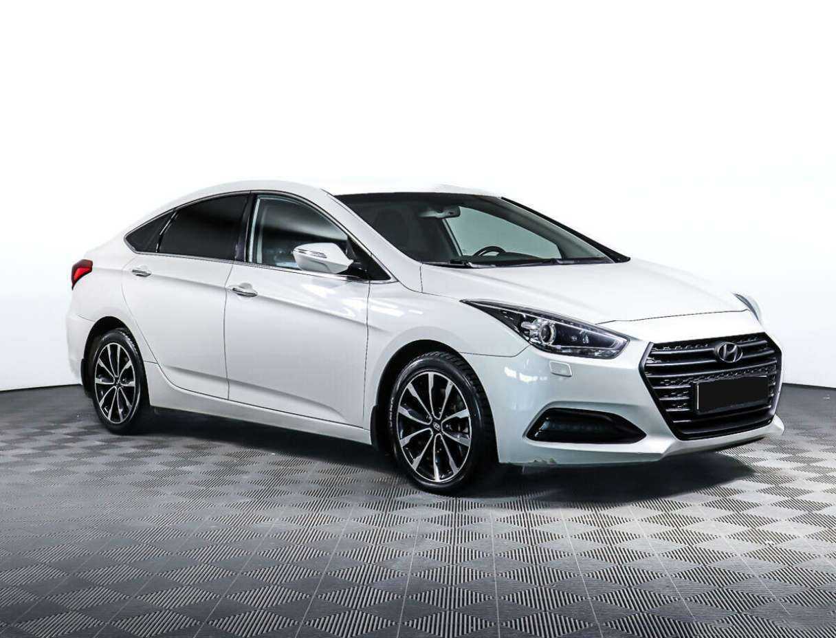 Hyundai i40 с пробегом — 2015 год. Фото: #2