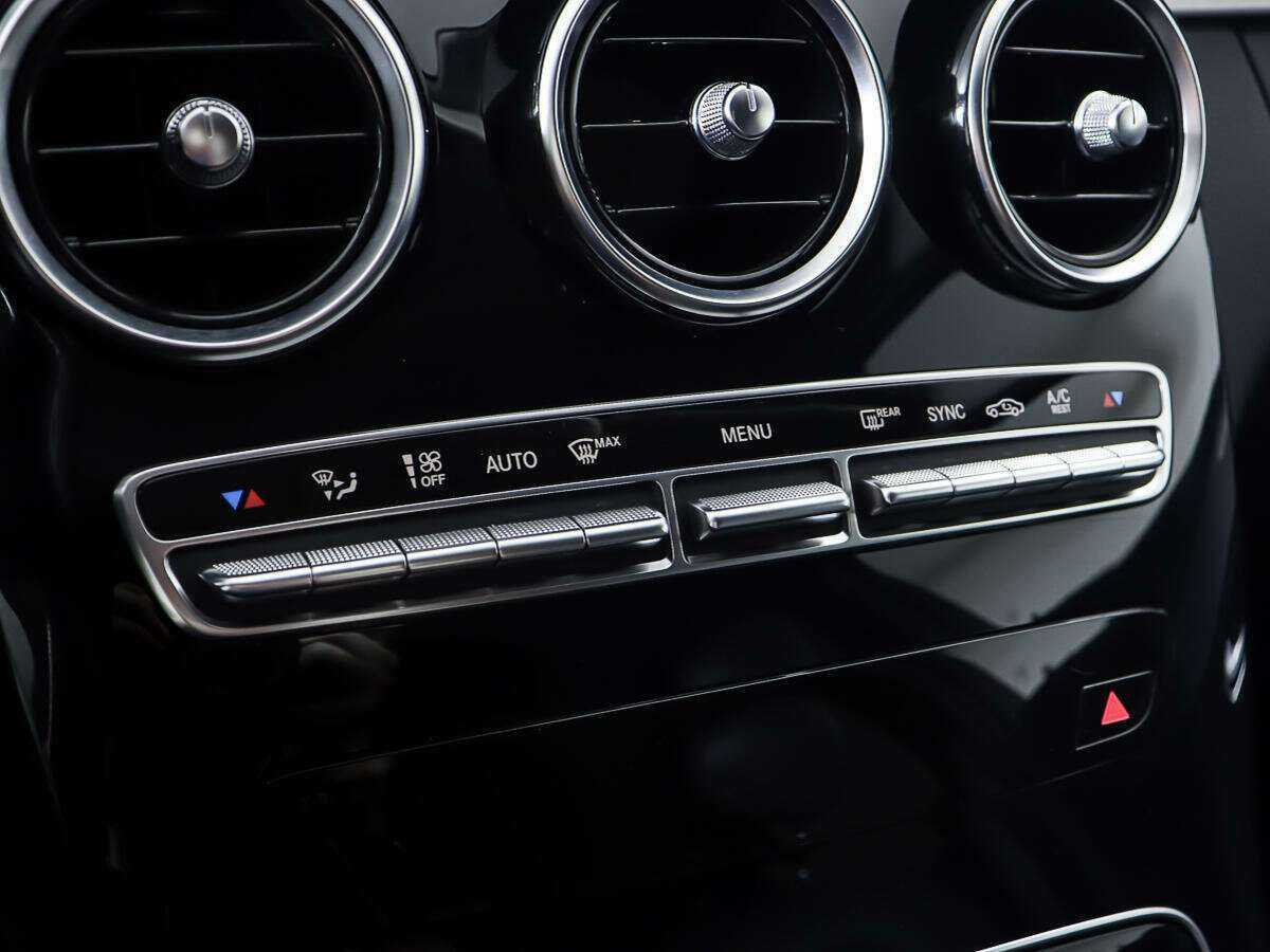 Mercedes-Benz C-Класс с пробегом — 2014 год. Фото: #18