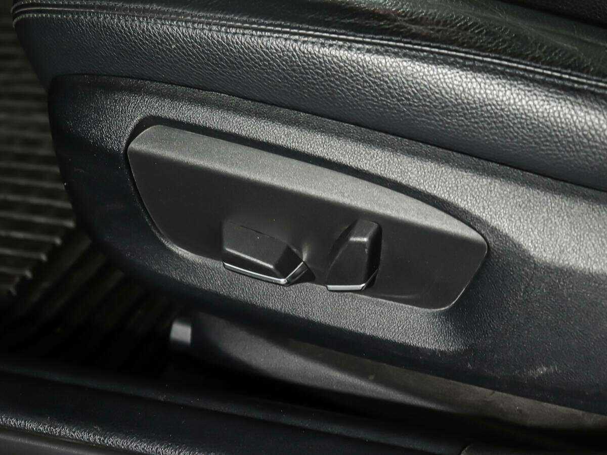 BMW 5 серии с пробегом — 2013 год. Фото: #17