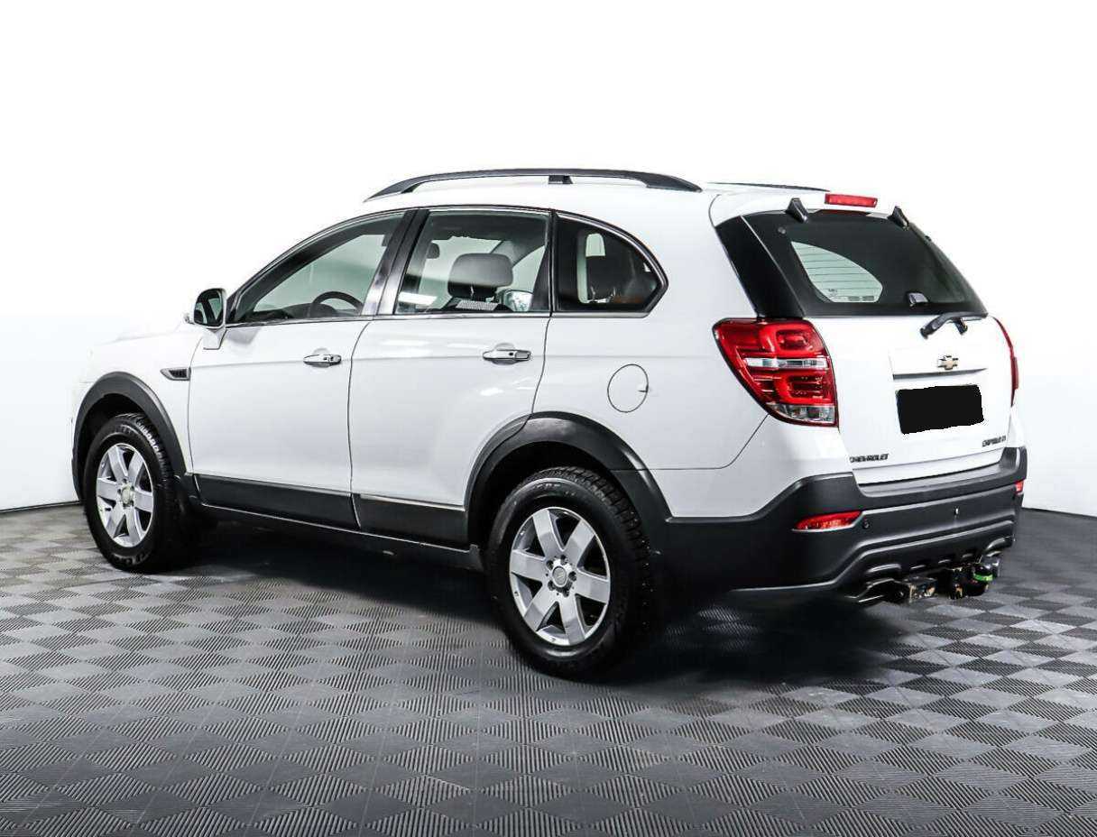 Chevrolet Captiva с пробегом — 2014 год. Фото: #6