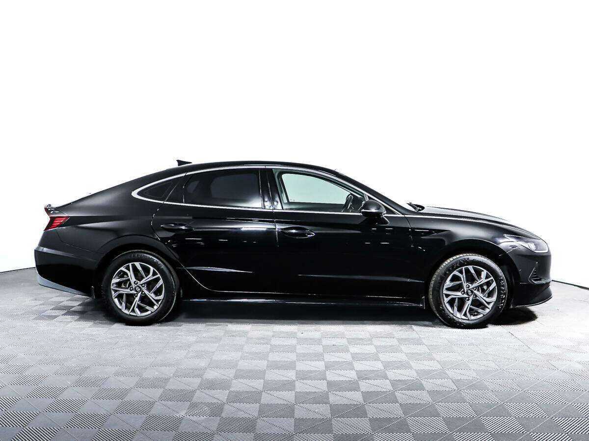 Hyundai Sonata с пробегом — 2020 год. Фото: #3