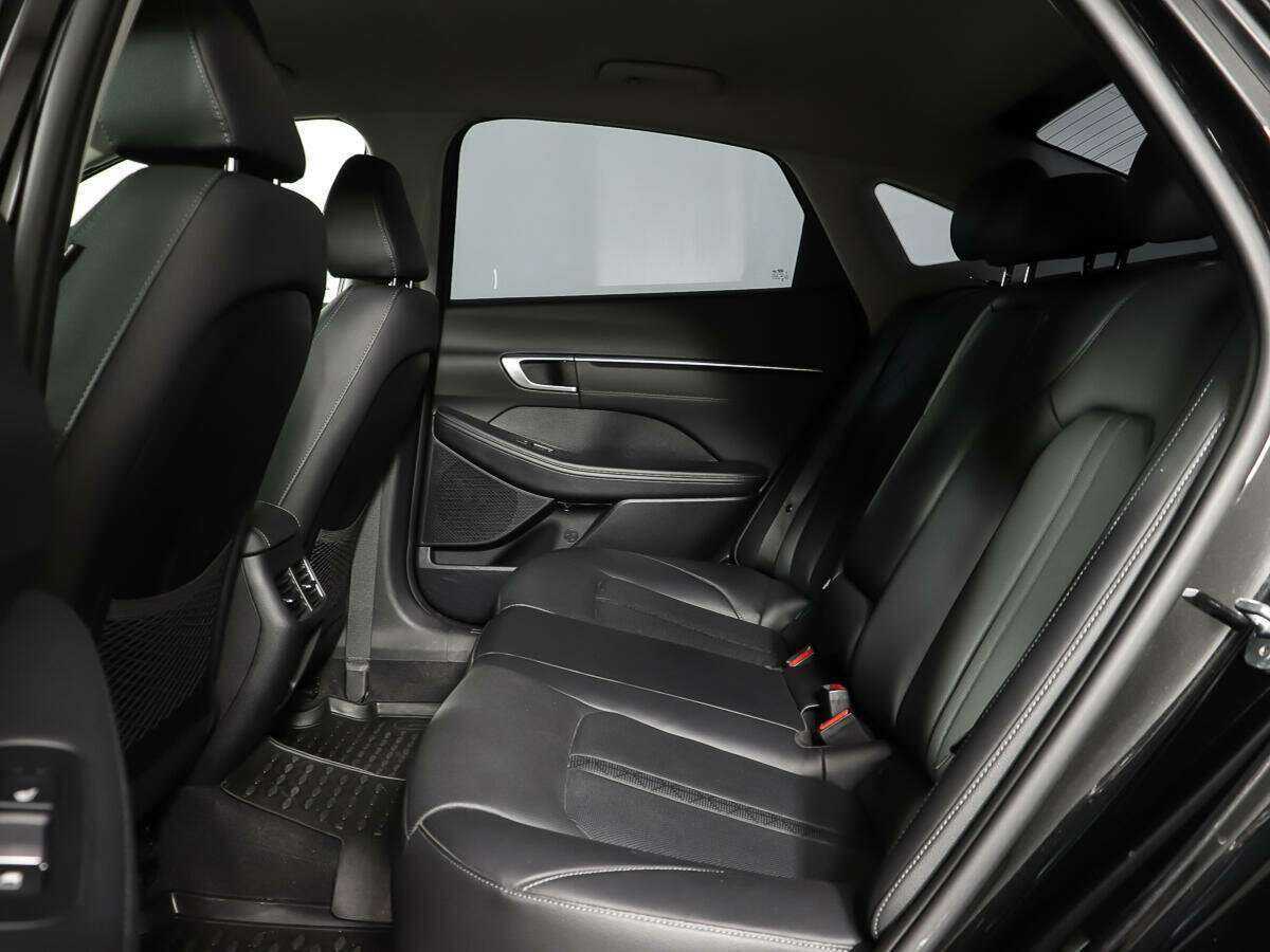 Hyundai Sonata с пробегом — 2020 год. Фото: #9