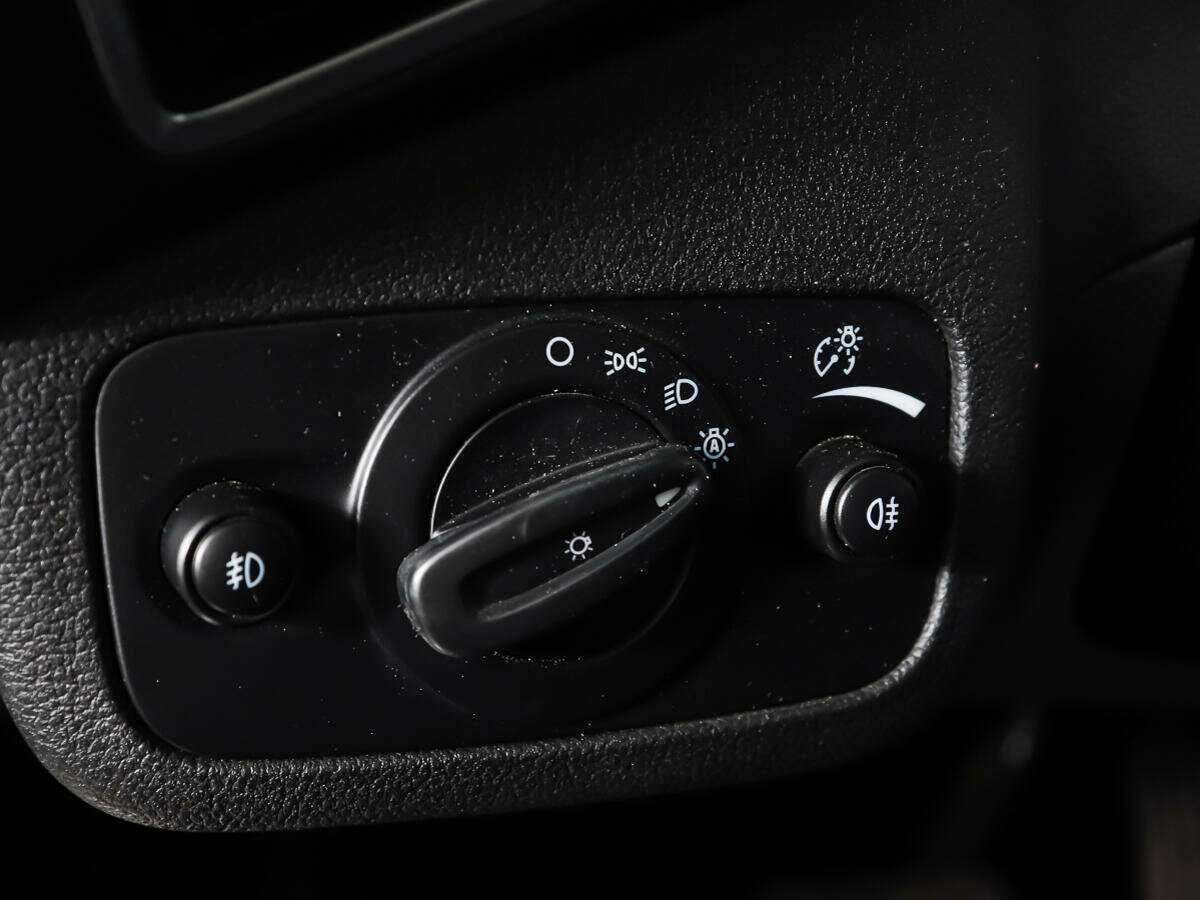 Ford Kuga с пробегом — 2013 год. Фото: #17