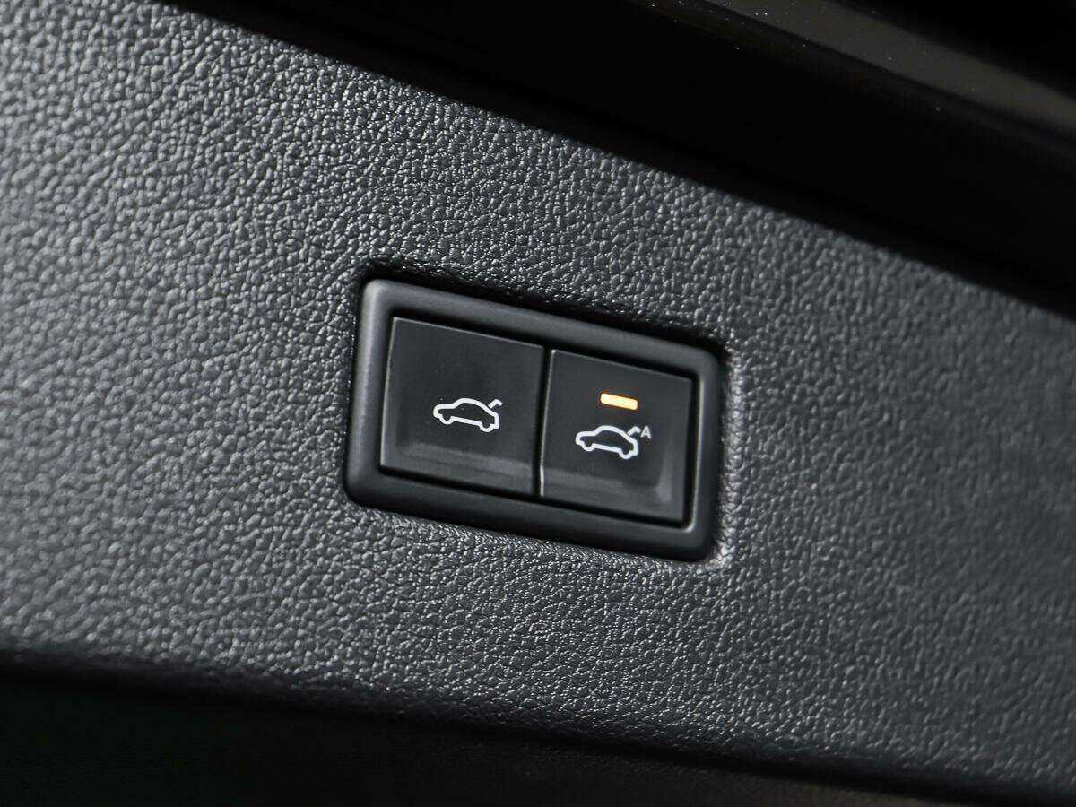 Volkswagen Tiguan с пробегом — 2020 год. Фото: #16