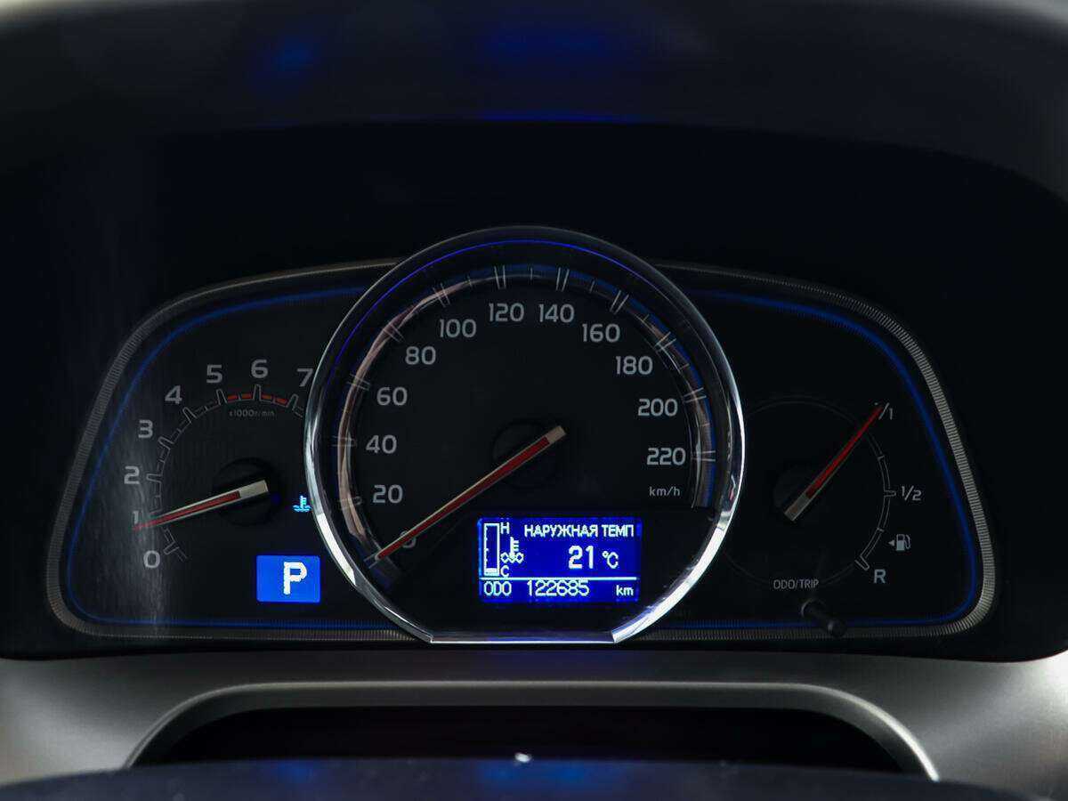 Toyota RAV4 с пробегом — 2013 год. Фото: #11