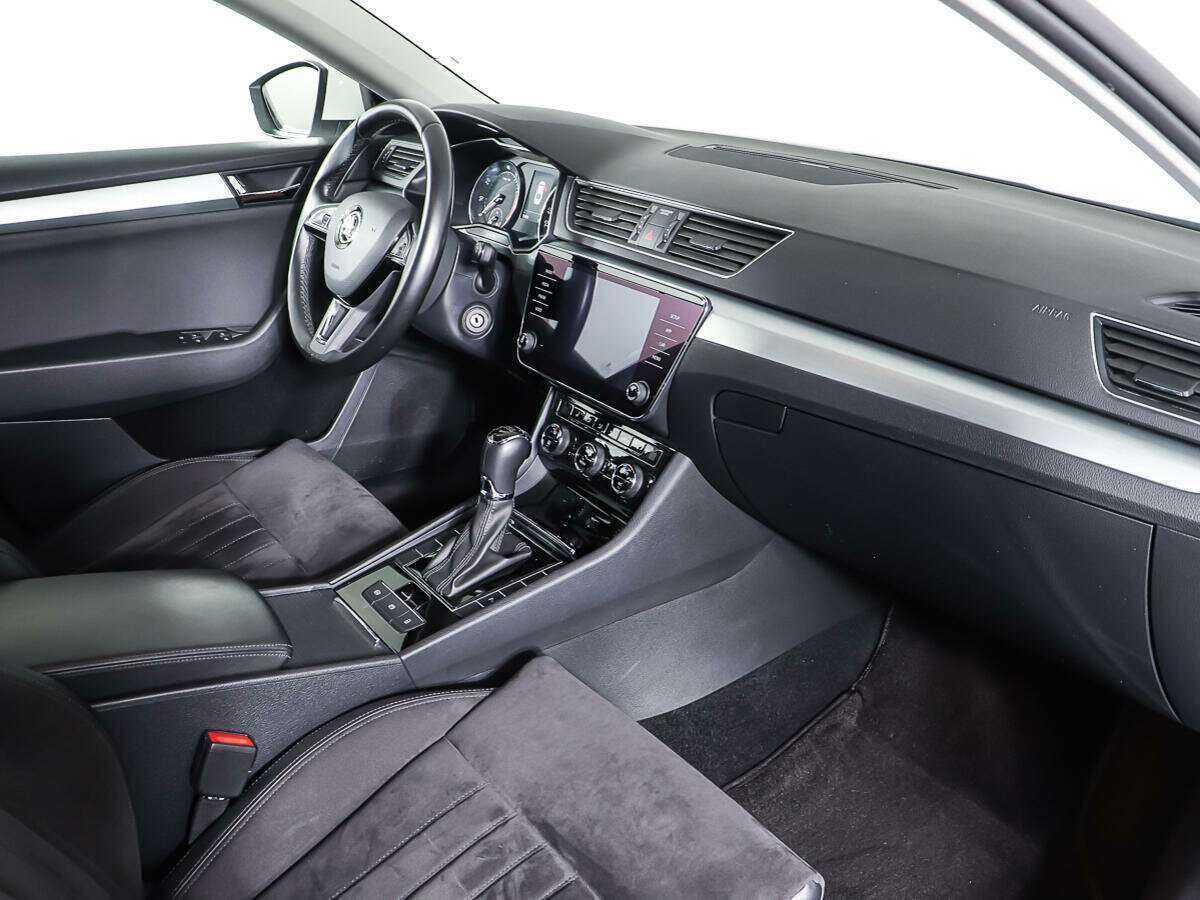 Skoda Superb с пробегом — 2017 год. Фото: #7