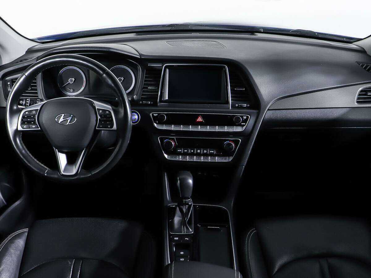 Hyundai Sonata с пробегом — 2018 год. Фото: #10