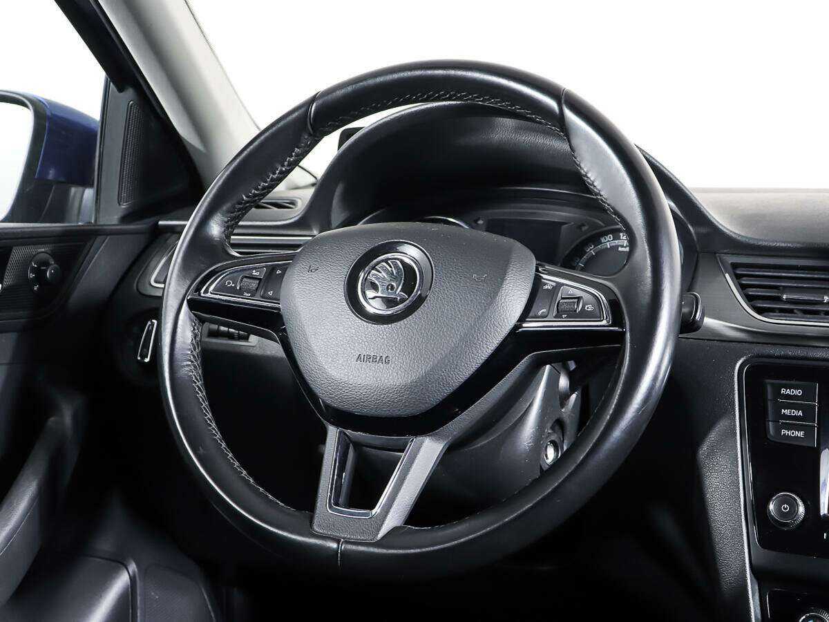 Skoda Rapid с пробегом — 2017 год. Фото: #14