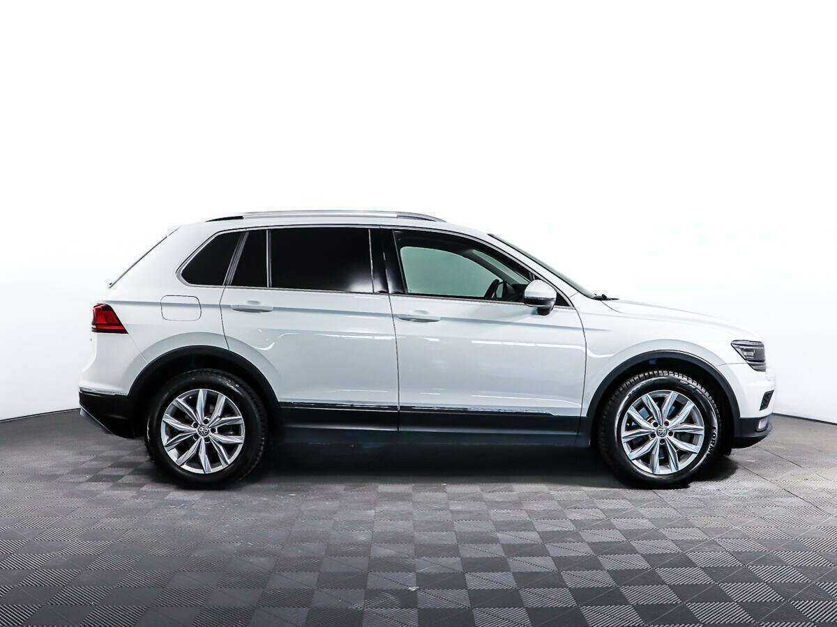 Volkswagen Tiguan с пробегом — 2018 год. Фото: #3