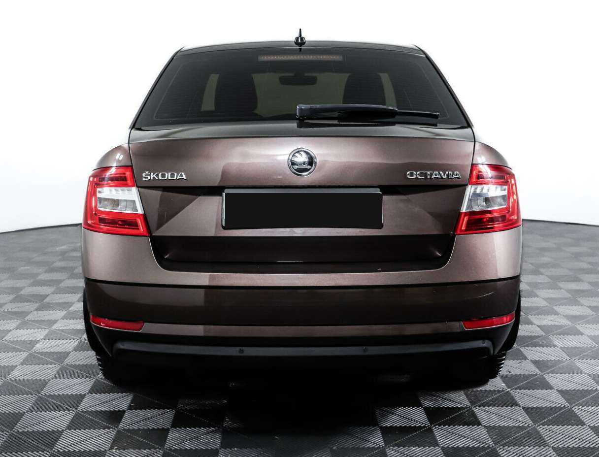 Skoda Octavia с пробегом — 2018 год. Фото: #5