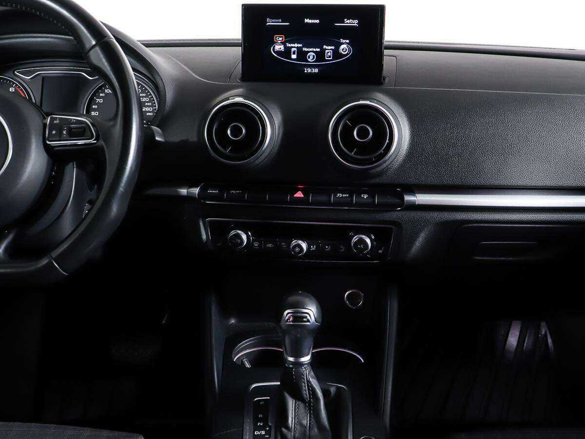 Audi A3 с пробегом — 2015 год. Фото: #10