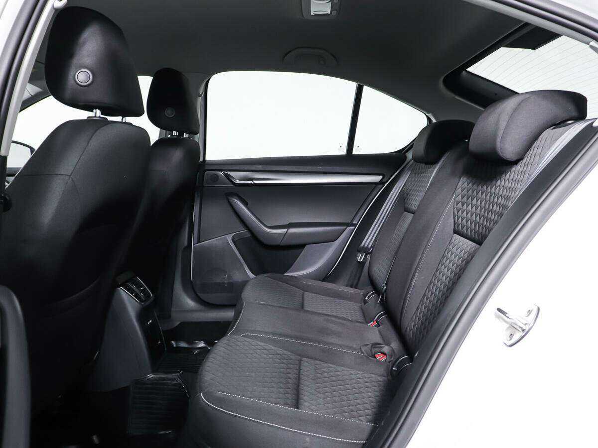 Skoda Octavia с пробегом — 2018 год. Фото: #10