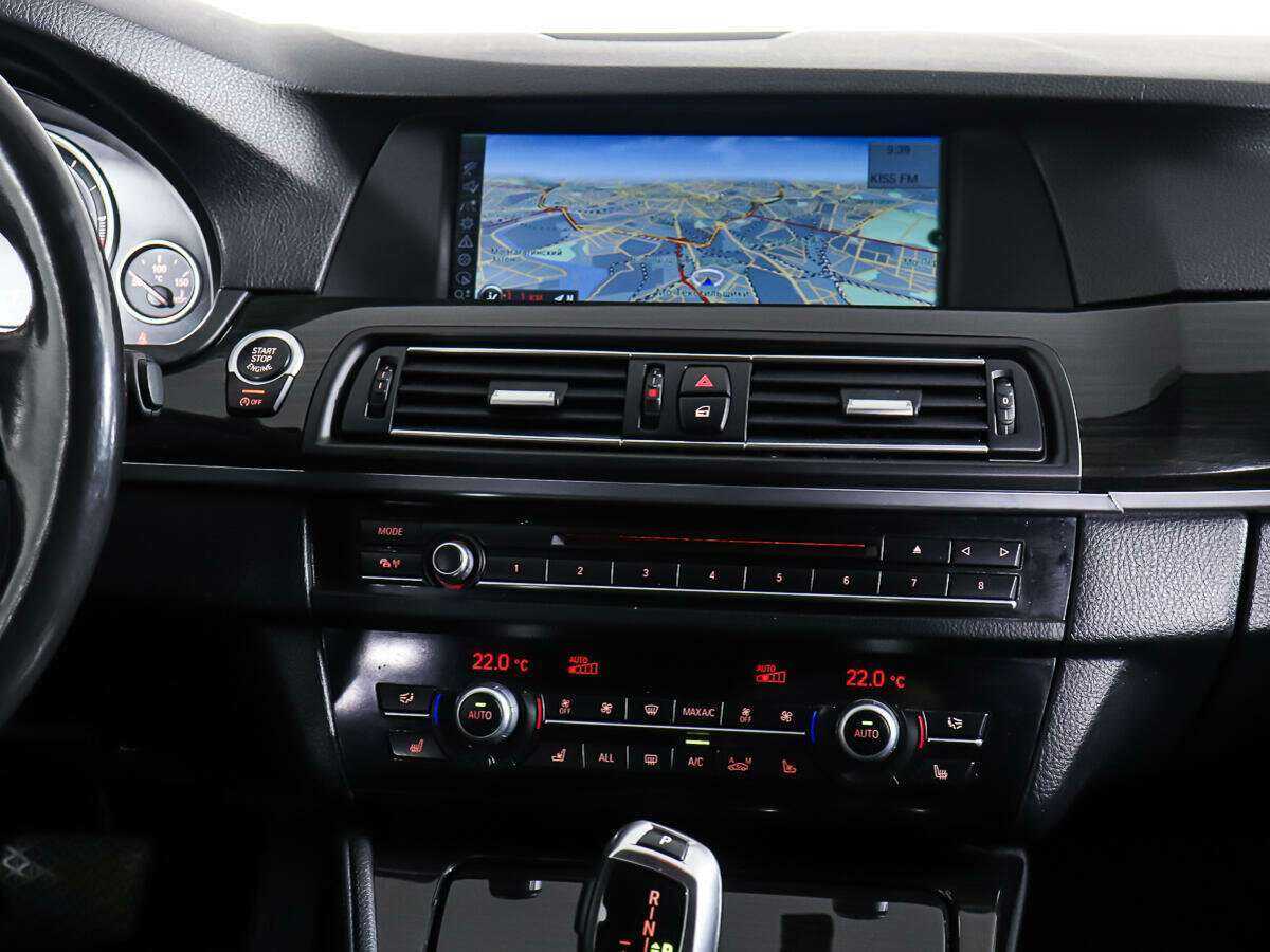 BMW 5 серии с пробегом — 2012 год. Фото: #11