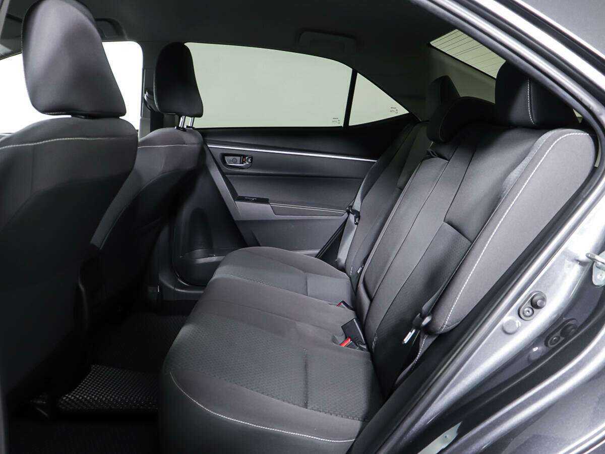 Toyota Corolla с пробегом — 2016 год. Фото: #8