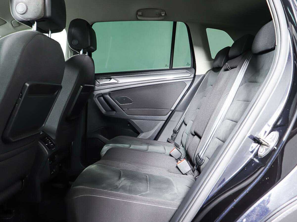 Volkswagen Tiguan с пробегом — 2018 год. Фото: #9
