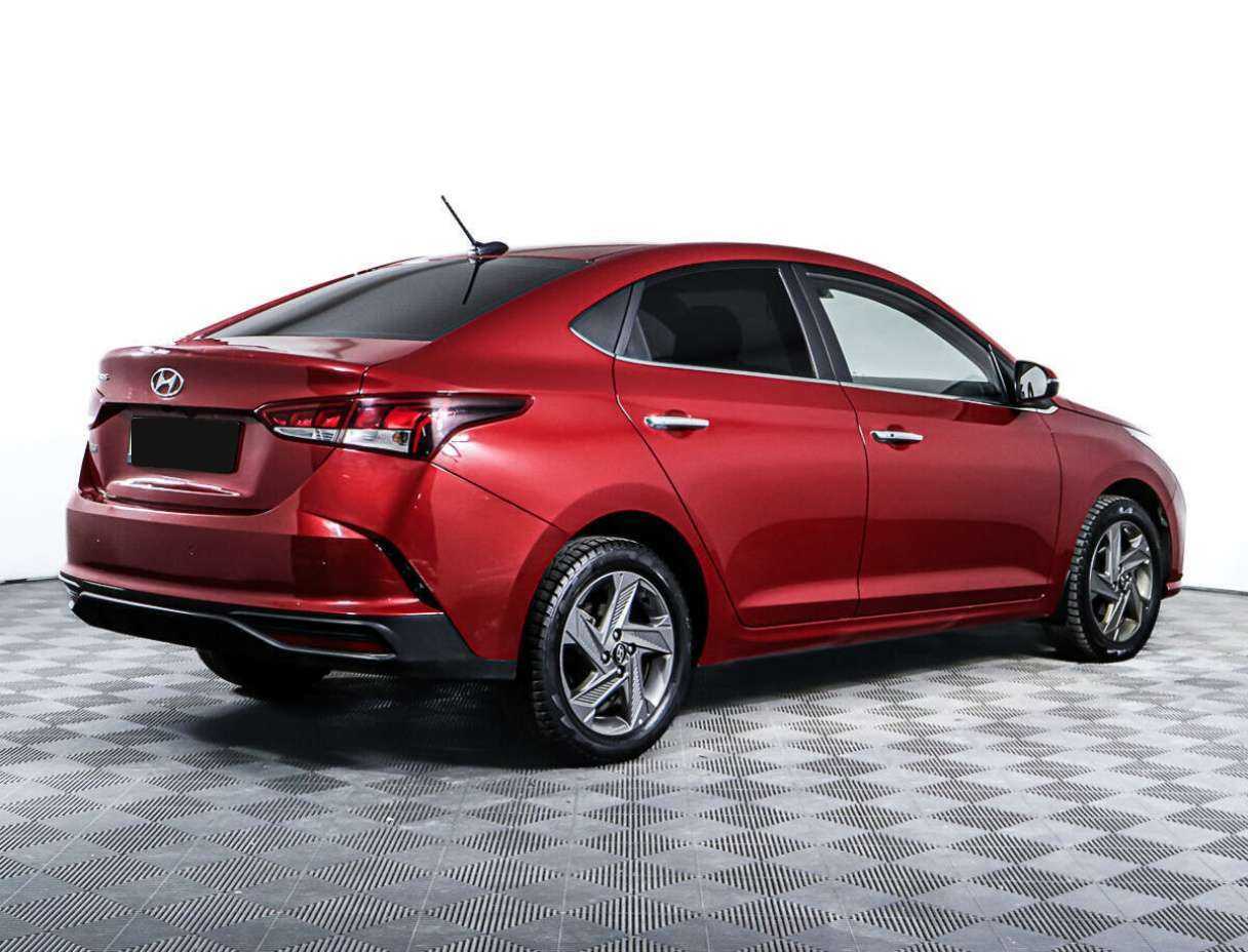 Hyundai Solaris с пробегом — 2020 год. Фото: #4