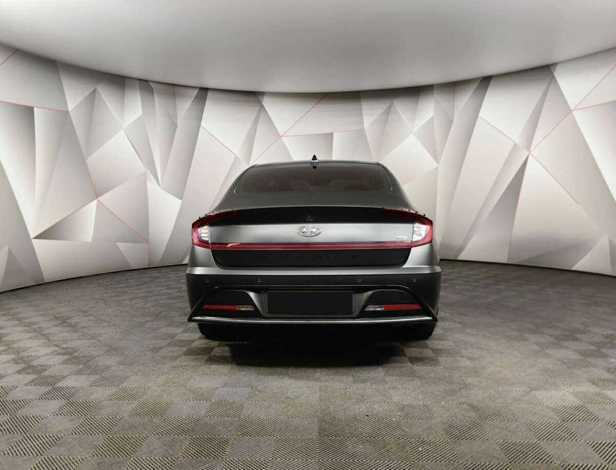 Hyundai Sonata с пробегом — 2019 год. Фото: #6