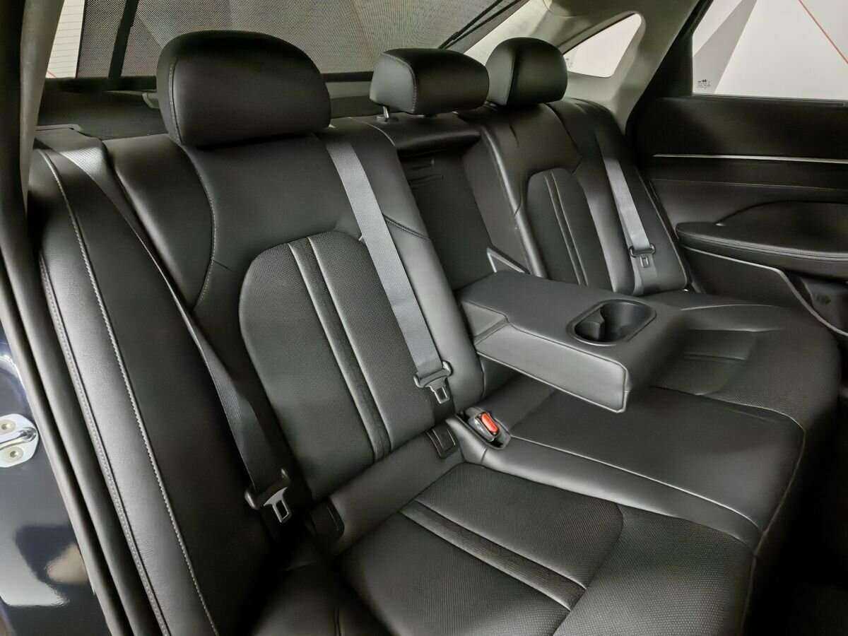 Hyundai Sonata с пробегом — 2022 год. Фото: #11