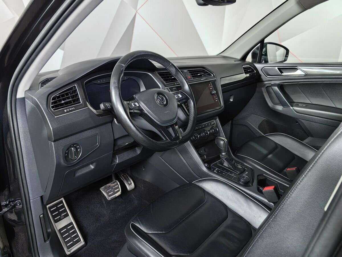 Volkswagen Tiguan с пробегом — 2018 год. Фото: #11