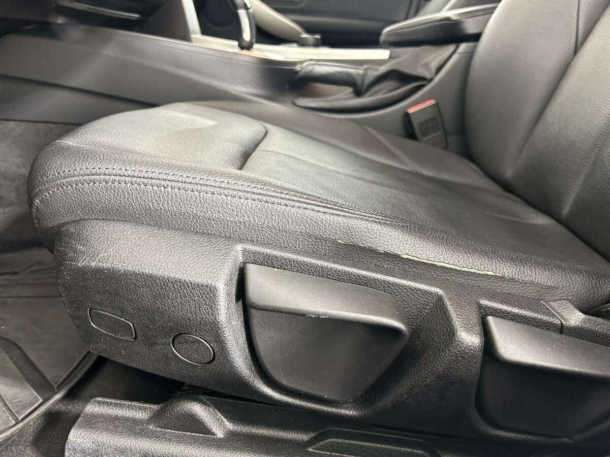 BMW 3 серии с пробегом — 2014 год. Фото: #9