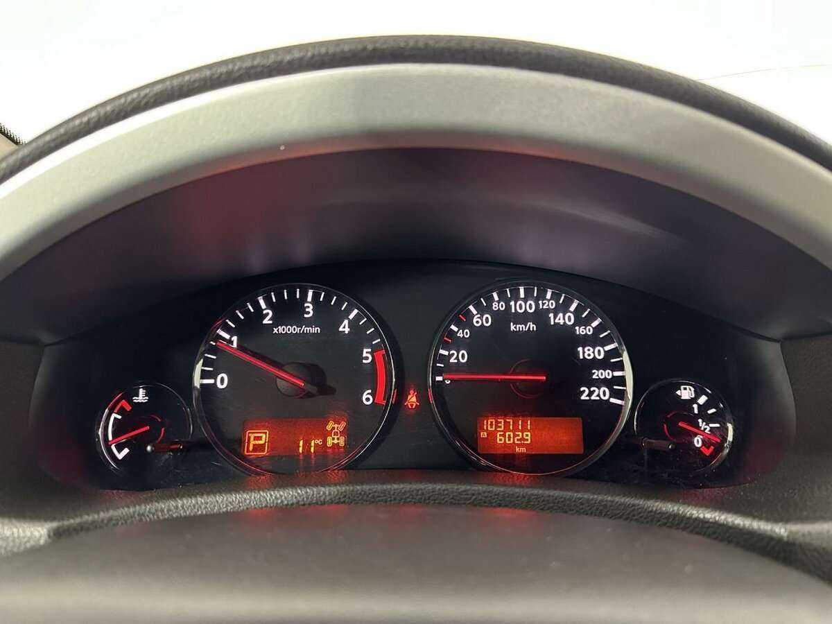 Nissan Pathfinder с пробегом — 2012 год. Фото: #10