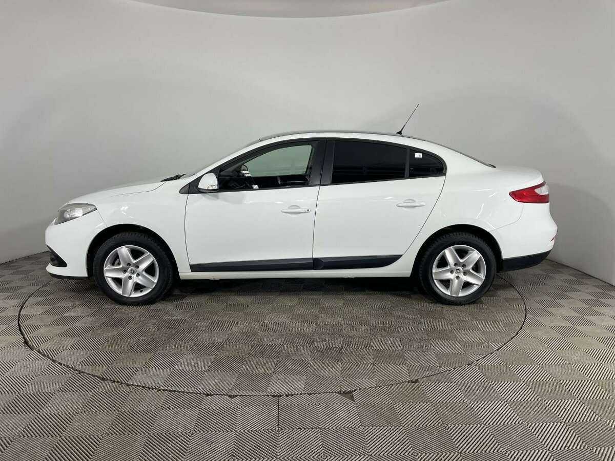 Renault Fluence с пробегом — 2015 год. Фото: #4