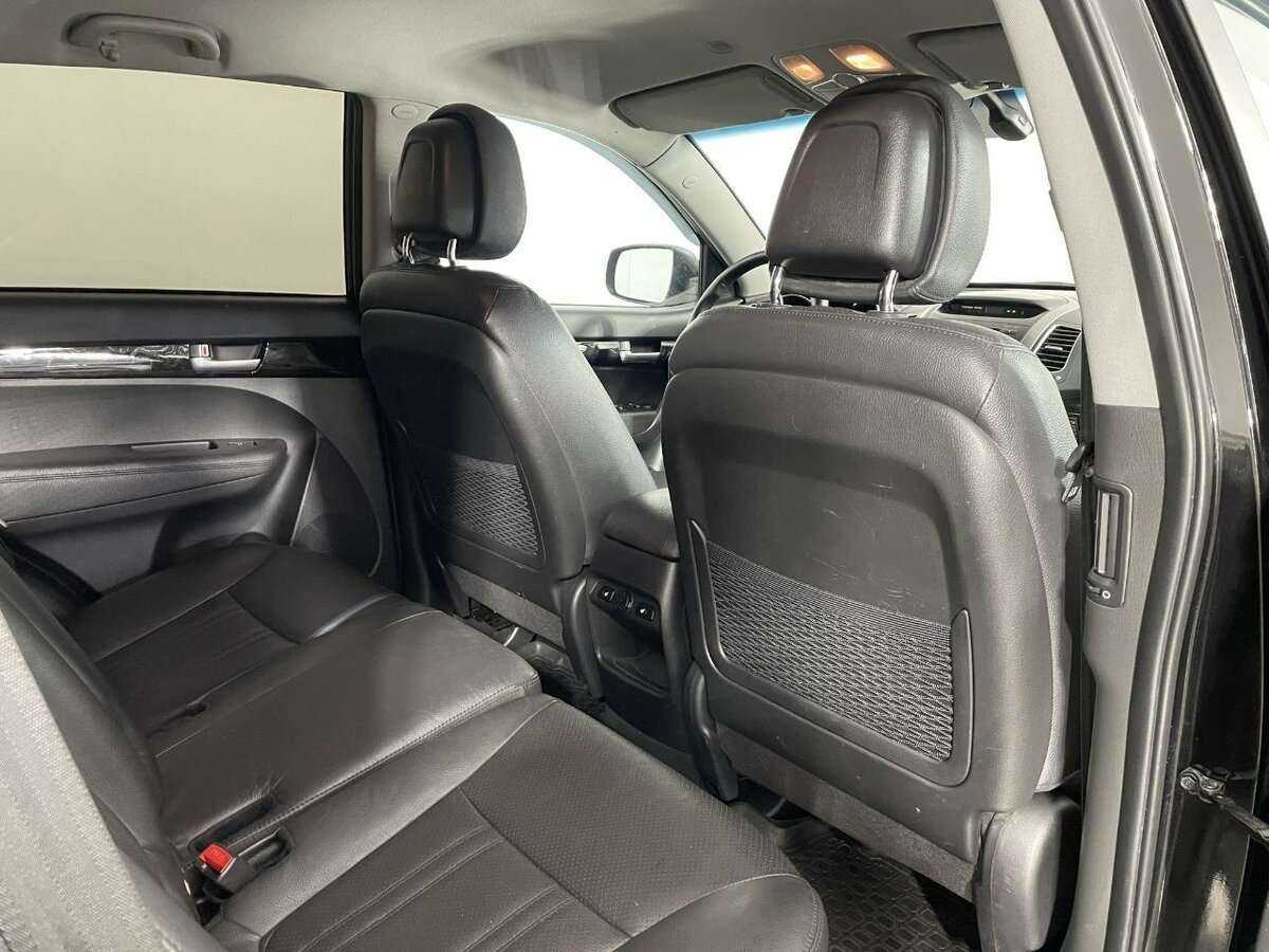 Kia Sorento с пробегом — 2013 год. Фото: #15