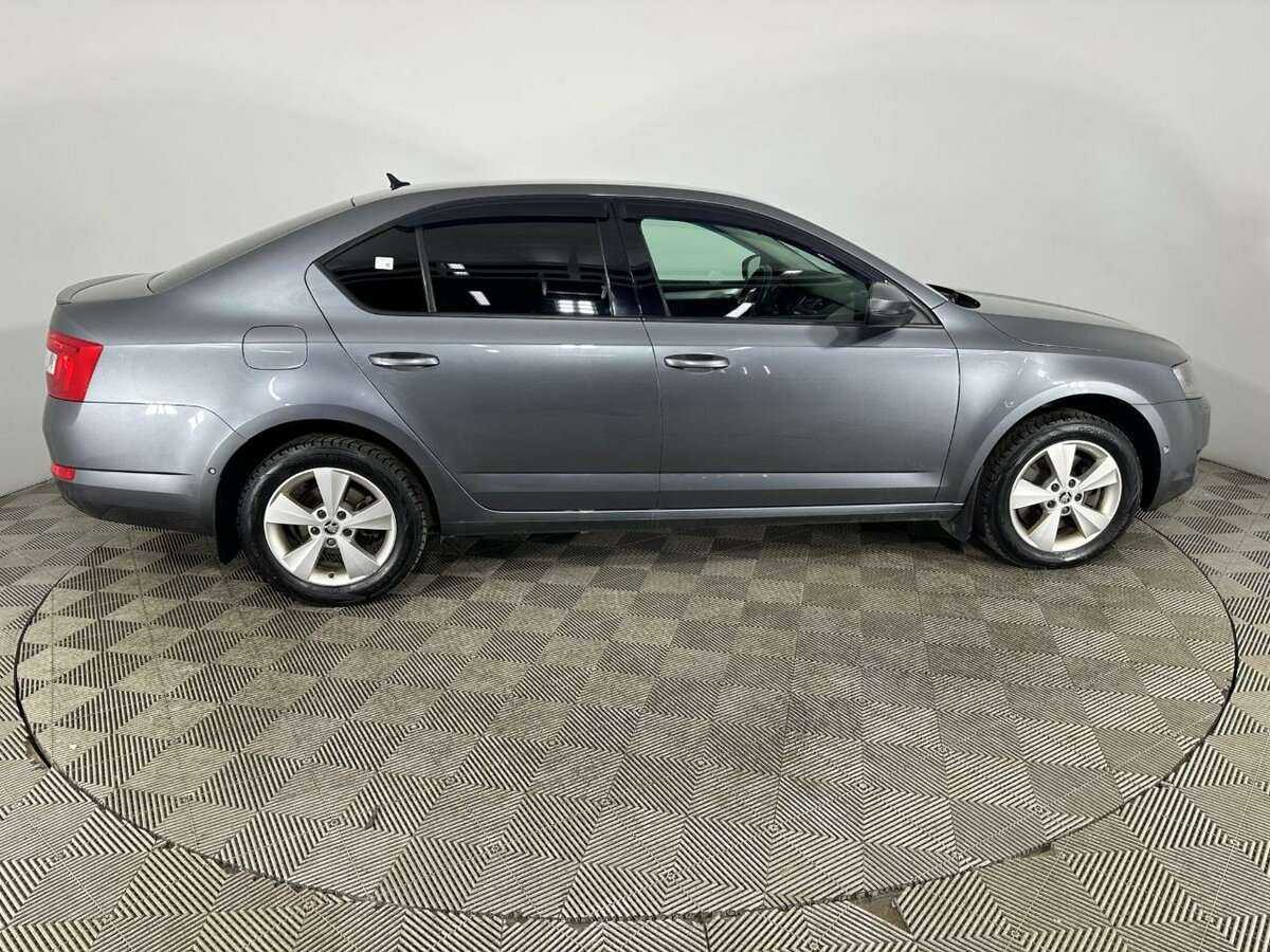 Skoda Octavia с пробегом — 2016 год. Фото: #3