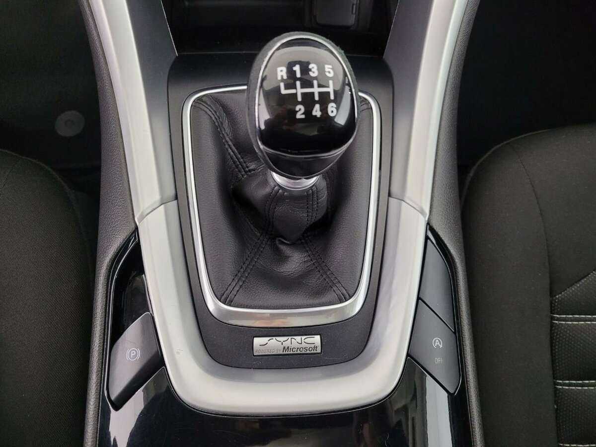 Ford Mondeo с пробегом — 2016 год. Фото: #12