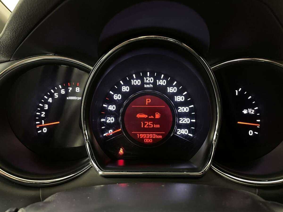 Kia Ceed с пробегом — 2013 год. Фото: #10