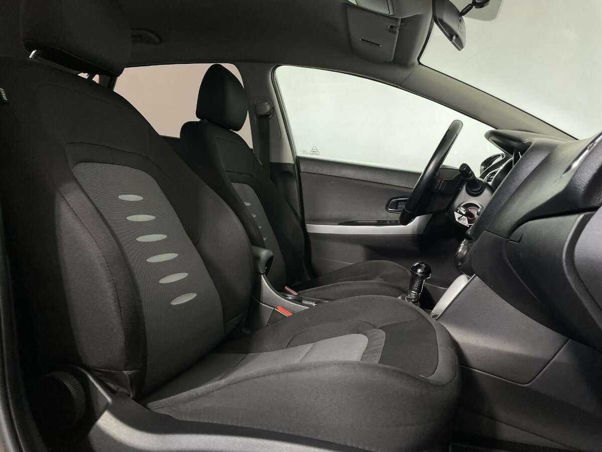 Kia Ceed с пробегом — 2013 год. Фото: #13